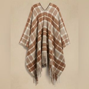 Banana Republic Wool Poncho Bayo 100% wool
